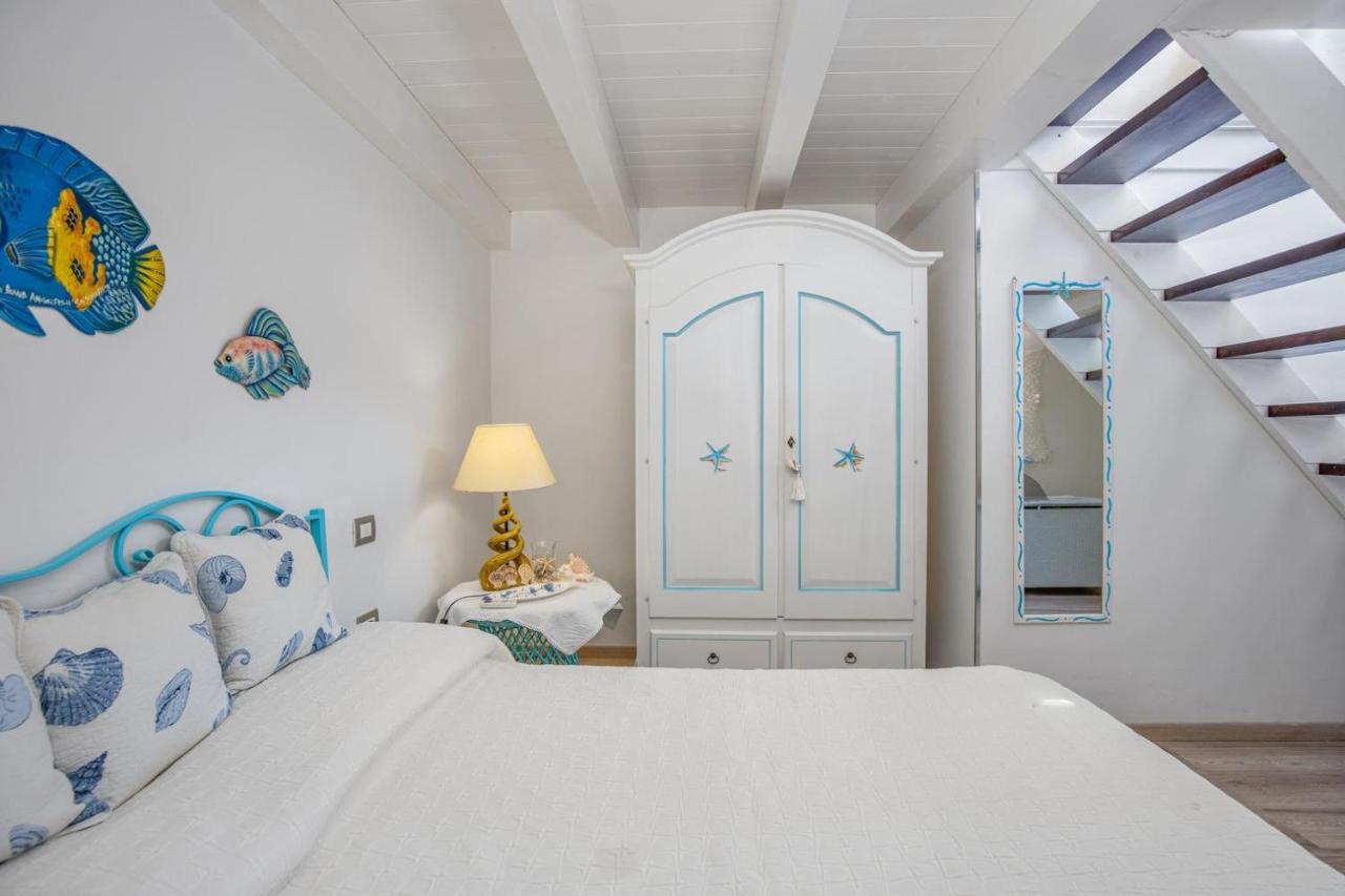 Giglio Apartment Vista Mare E Parcheggio Privato Porto Rotondo Eksteriør billede